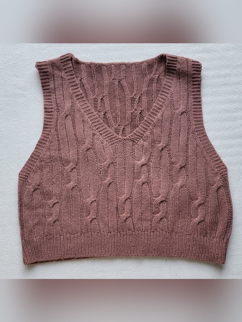 SHEIN Mauve Cable-Knit V-Neck Sweater Vest